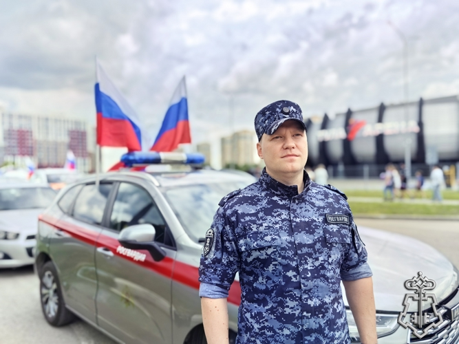 Тульские росгвардейцы приняли участие в праздничных мероприятиях, посвященных Дню России