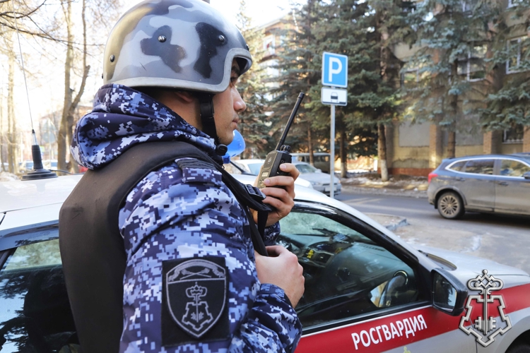 Росгвардейцы около 170 раз выезжали по сигналу тревоги за неделю в Тульской области
