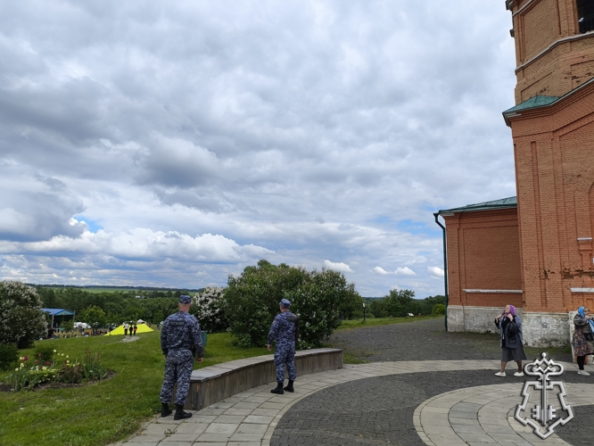Росгвардейцы обеспечили безопасность во время проведения фестиваля народных традиций «Былина» на Куликовом поле
