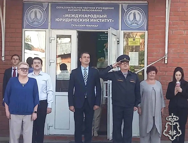 Росгвардейцы приняли участие в праздничных мероприятиях, приуроченных ко Дню знаний в Тульской области